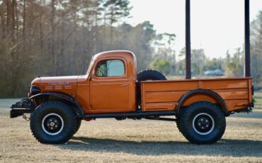 Dodge-Power-Wagon-Pickup-1968-Orange-Tan-167-3