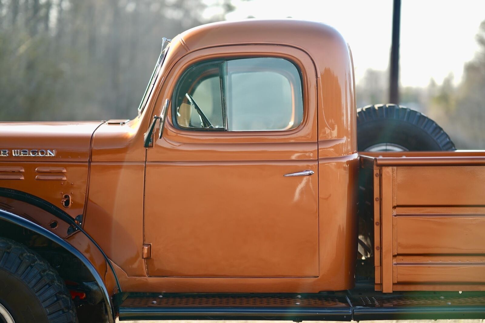 Dodge-Power-Wagon-Pickup-1968-Orange-Tan-167-30