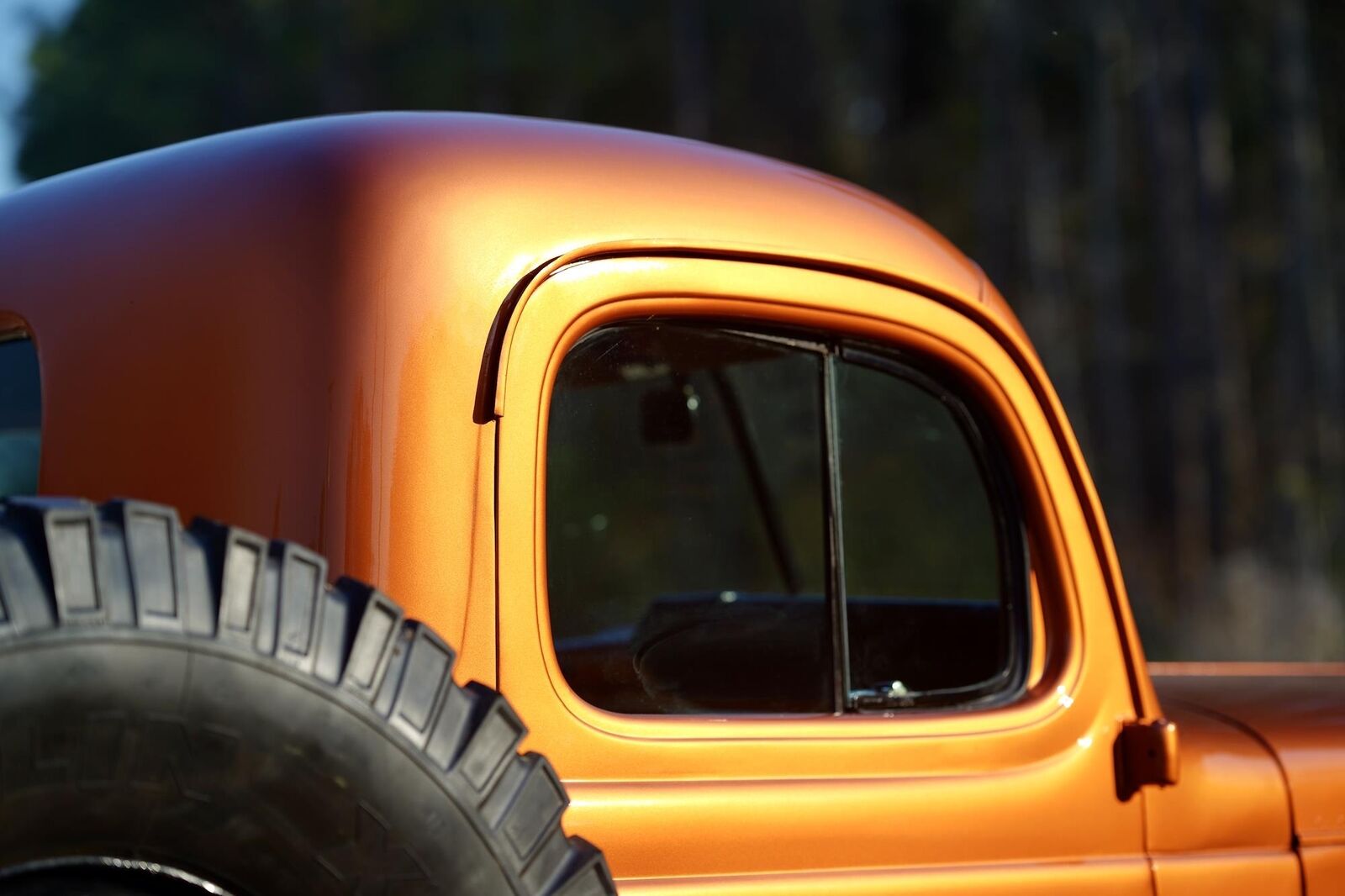 Dodge-Power-Wagon-Pickup-1968-Orange-Tan-167-38