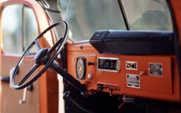 Dodge-Power-Wagon-Pickup-1968-Orange-Tan-167-6