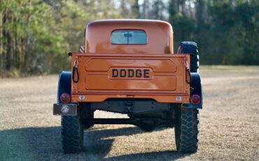 Dodge-Power-Wagon-Pickup-1968-Orange-Tan-167-9