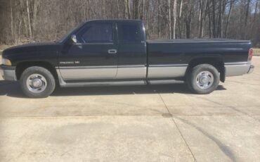 Dodge-Ram-2500-1995-black-186683