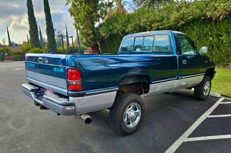 Dodge-Ram-2500-diesel-1995-green-207639-1