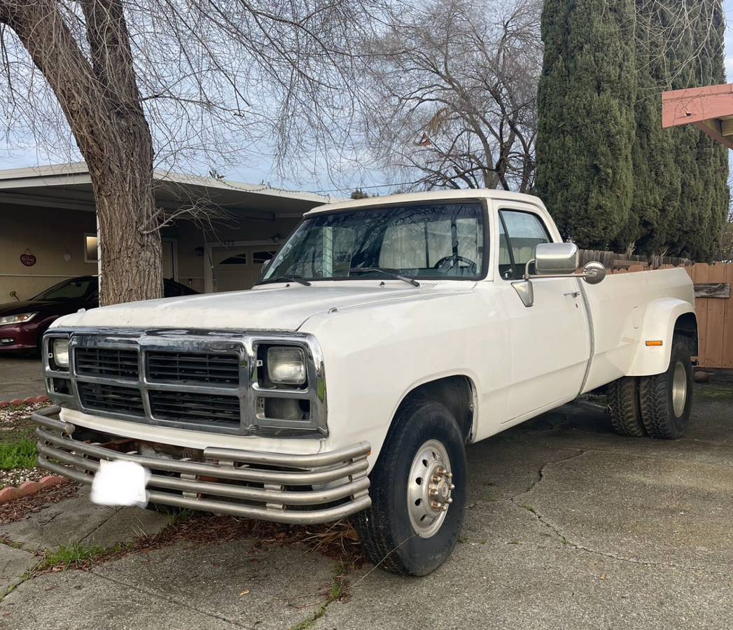 Dodge-Ram-3500-diesel-1991-white-381692-1