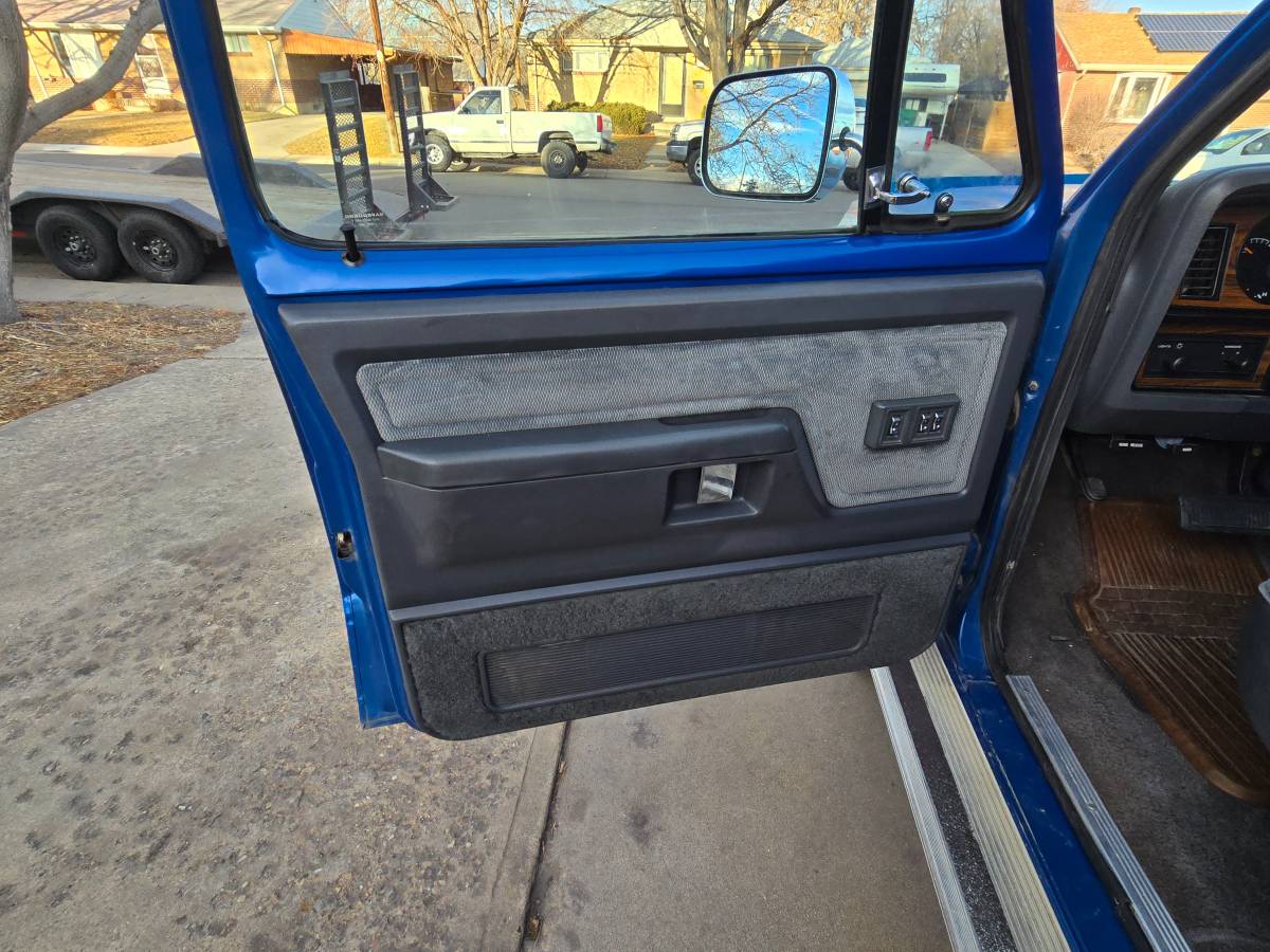 Dodge-Ram-pickup-2500-diesel-1993-blue-83686-18