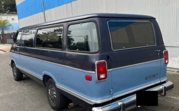 Dodge-Ram-van-1987-blue-196805-5