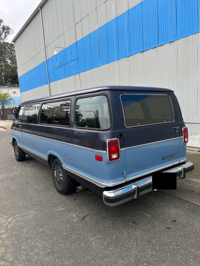 Dodge-Ram-van-1987-blue-196805-5