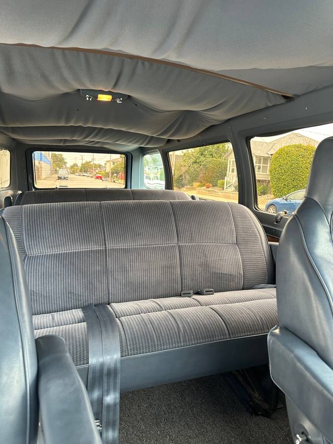 Dodge-Ram-van-1987-blue-196805-9