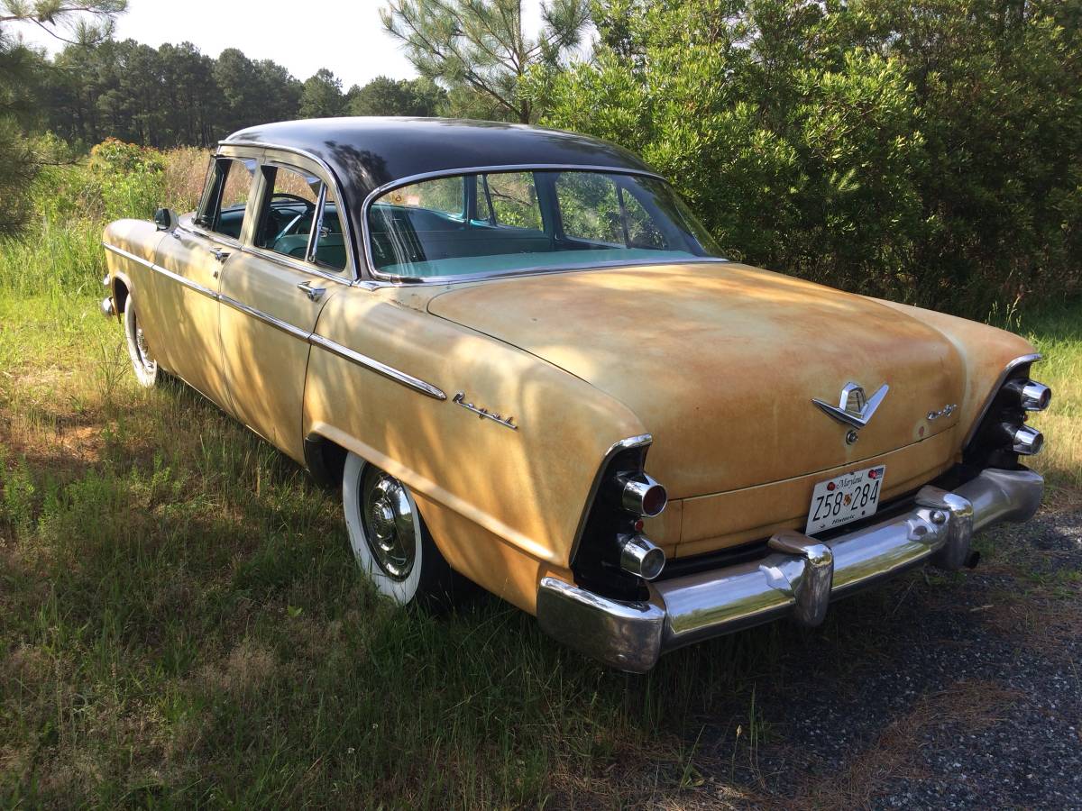 Dodge-Royal-1955-yellow-130357-2