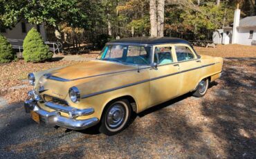 Dodge-Royal-1955-yellow-130357-5