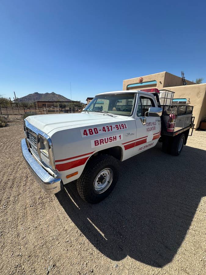 Dodge-W-series-w200-1992-white-219662-1