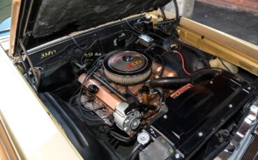 E-Z-GO-Oldsmobile-1967-Gold-Black-8998-12