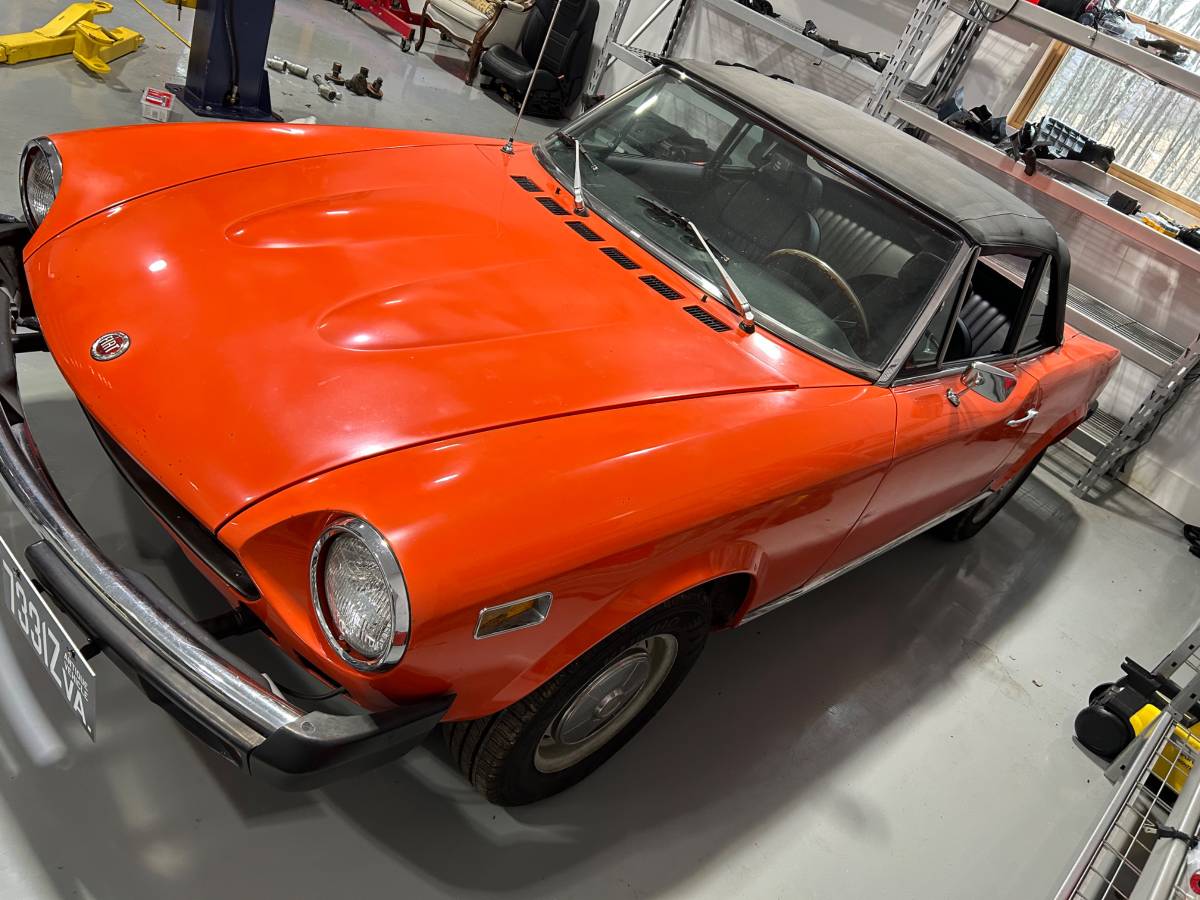 Fiat-124-spider-1977-orange-62764-2