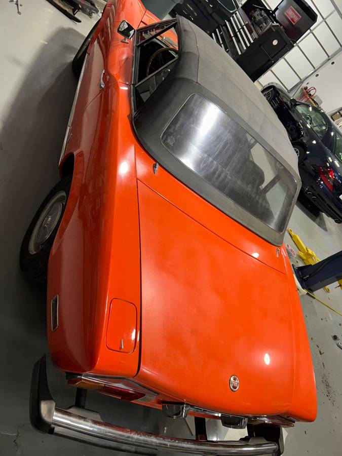 Fiat-124-spider-1977-orange-62764-4