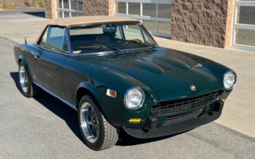 Fiat-124-sport-spider-cs-1976-green-117863