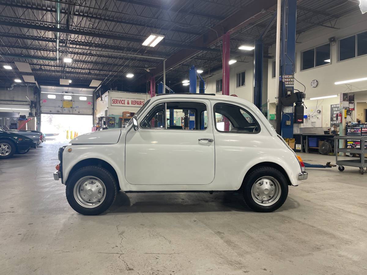 Fiat-500-1973-white-53359-3