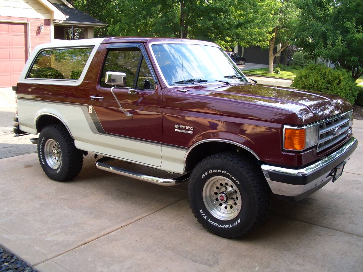 Ford-Bronco-1990-red-156106