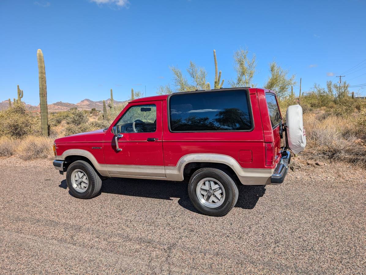 Ford-Bronco-ii-eddie-bauer-1990-red-131052