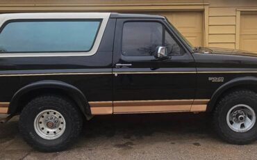 Ford-Bronco-xl-1994-black-45062