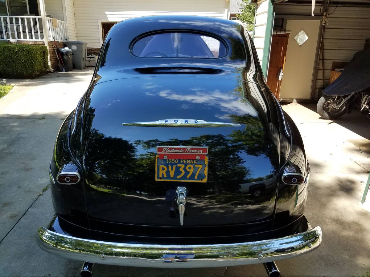 Ford-Business-coupe-1947-black-120701-3