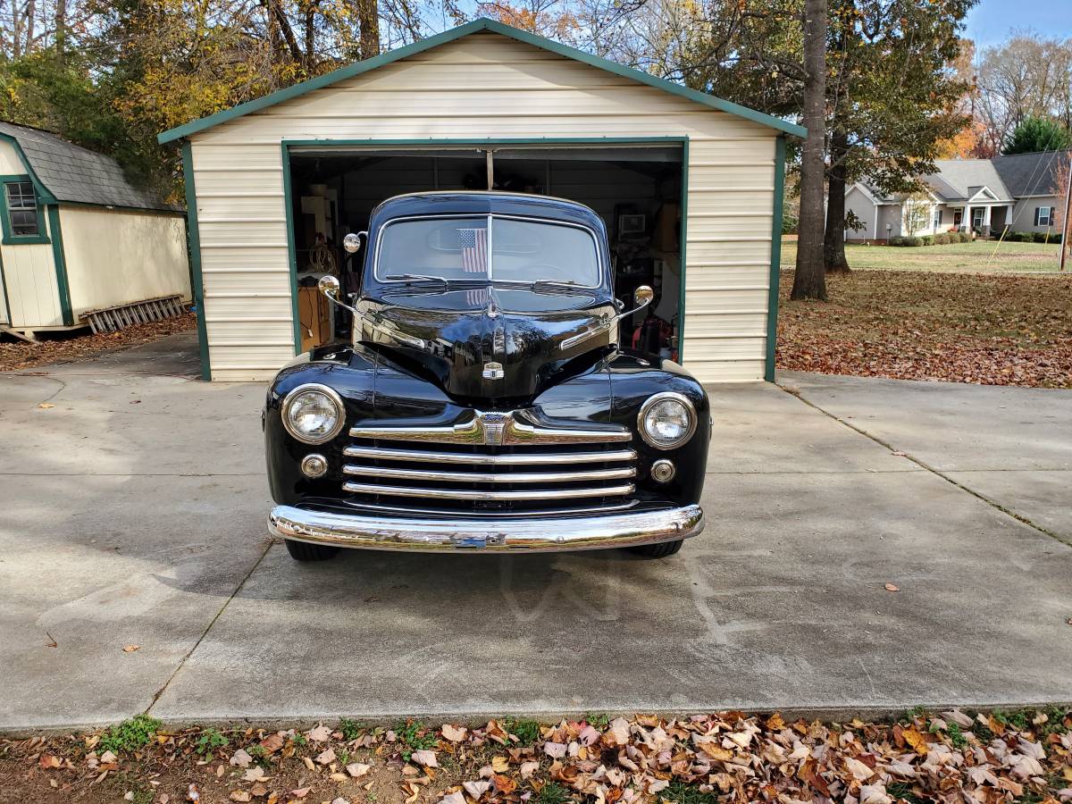 Ford-Business-coupe-1947-black-120701-5