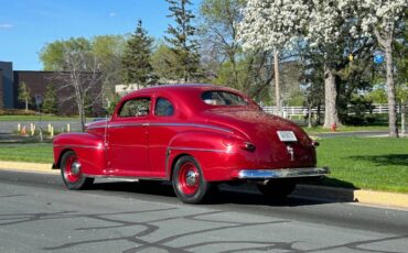 Ford-Coupe-1947-red-8047-2