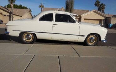 Ford-Coupe-1949-white-11909-2