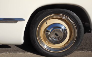 Ford-Coupe-1949-white-11909-8