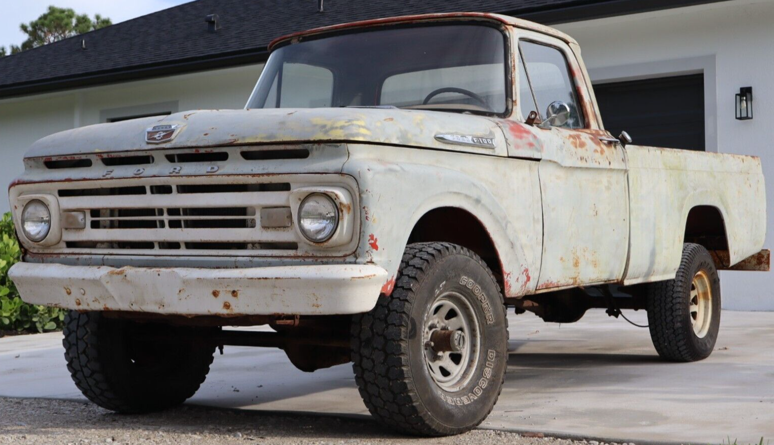 Ford-F-100-1962-Gray-Black-20231-1