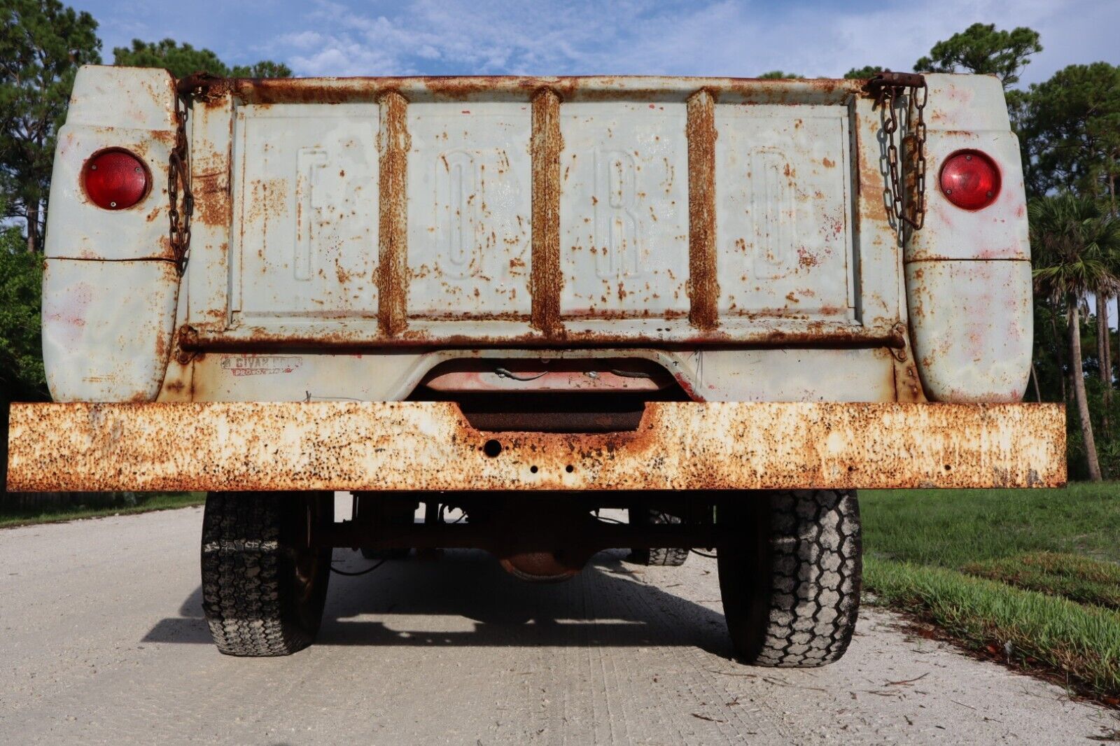 Ford-F-100-1962-Gray-Black-20231-10