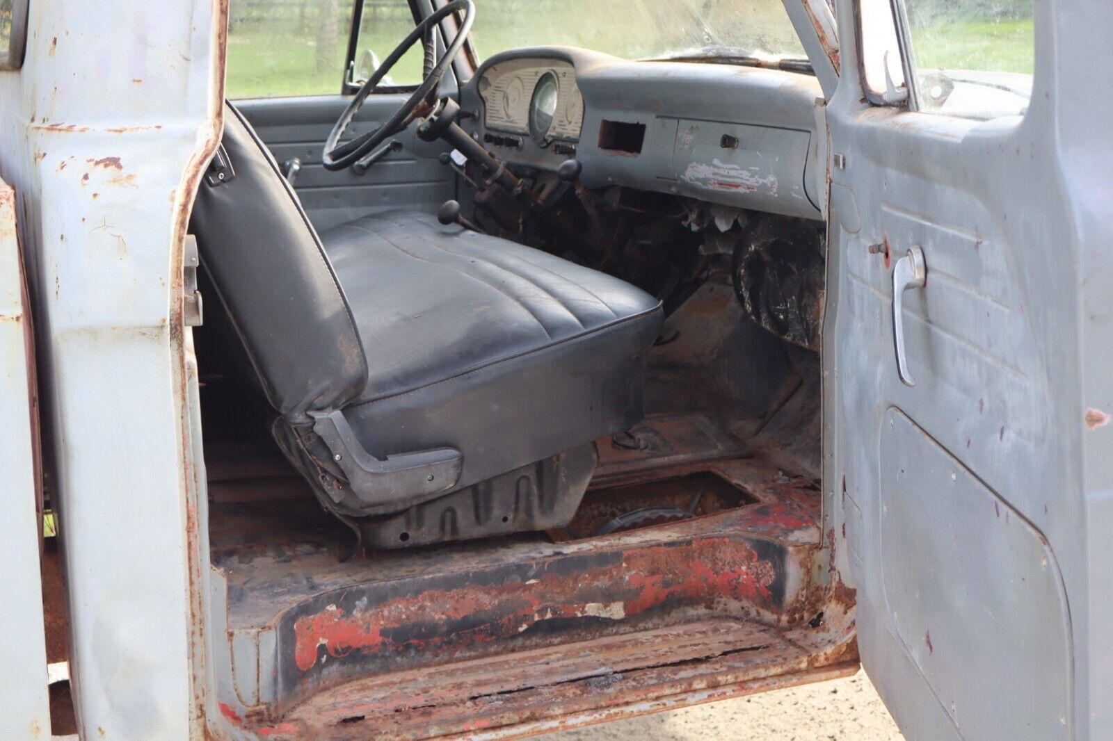 Ford-F-100-1962-Gray-Black-20231-13