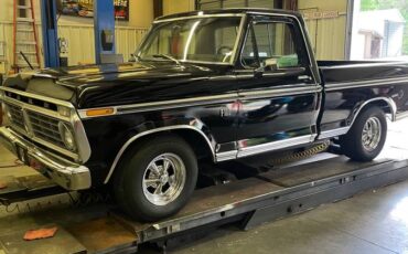 Ford-F-100-1973-black-160934-1