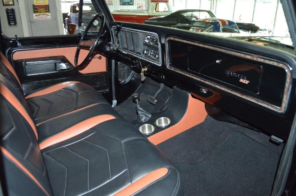 Ford-F-150-1977-Black-Black-52197-26