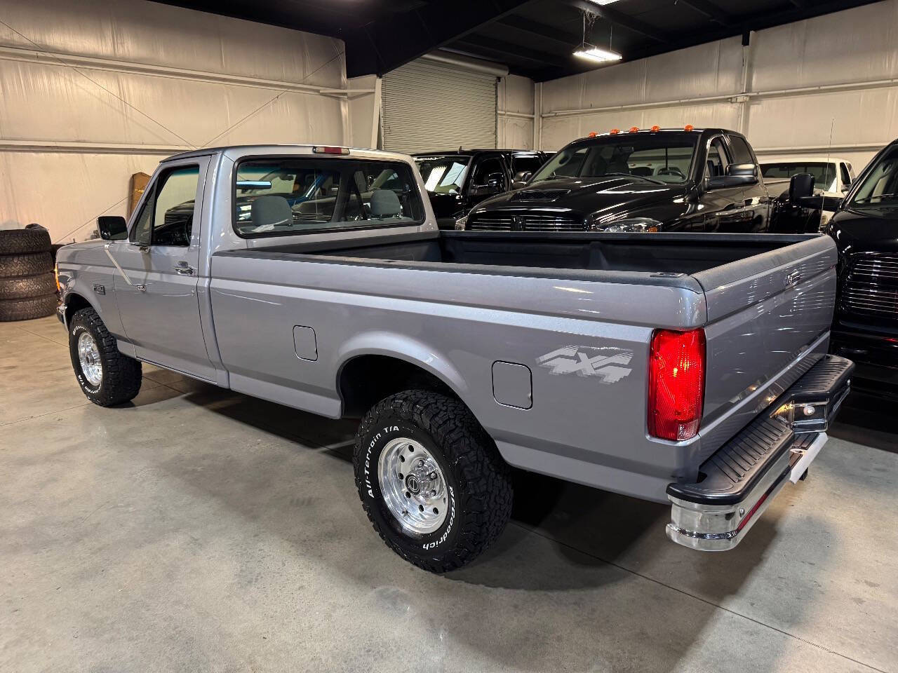 Ford-F-150-Pickup-1995-Gray-Gray-131660-1