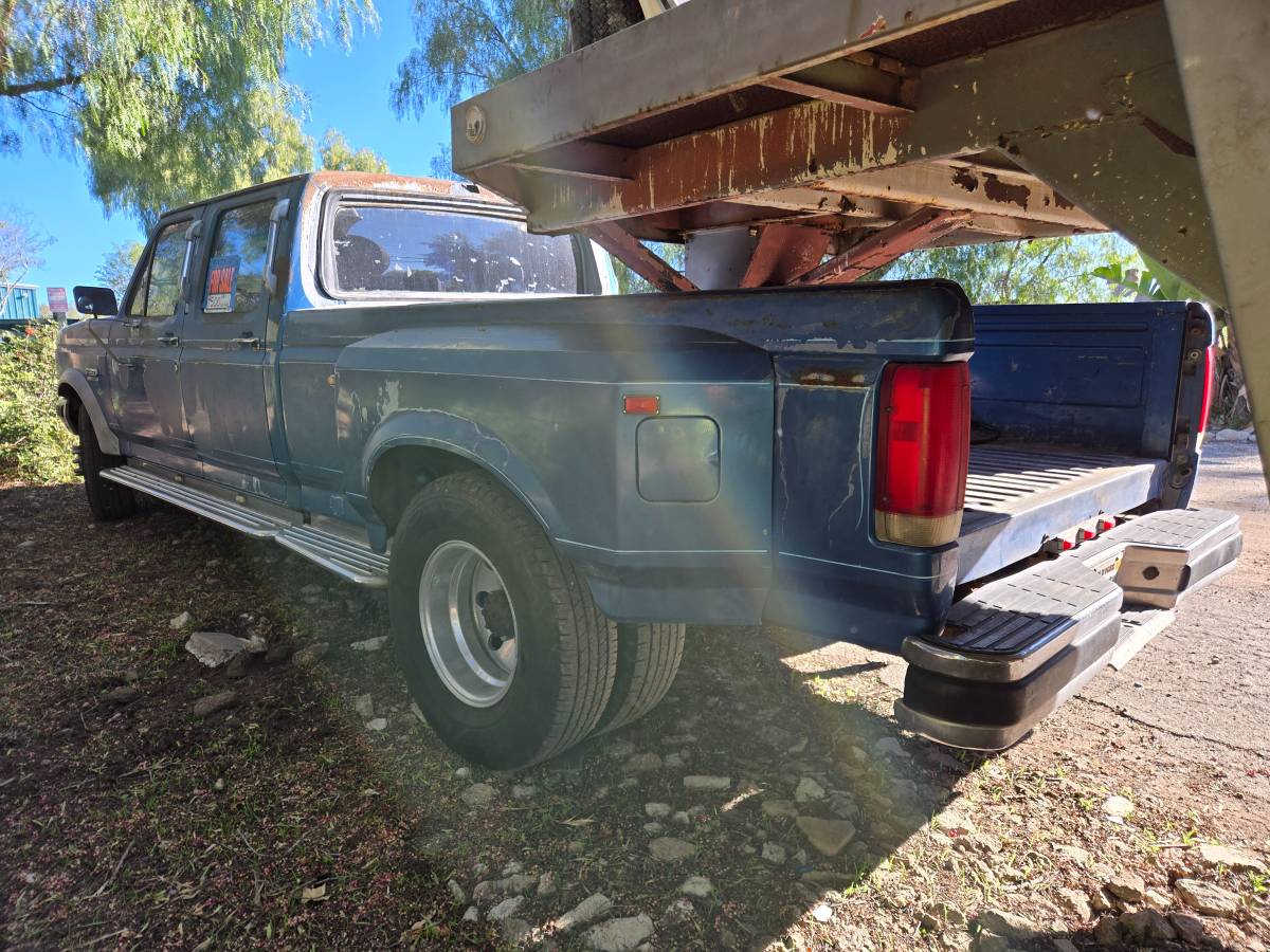 Ford-F-350-1989-4828-7