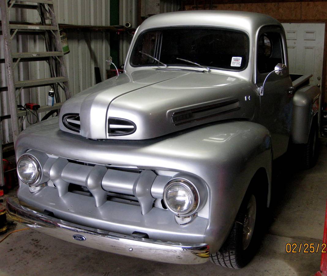 Ford-F1-custom-1951-silver-4133-17