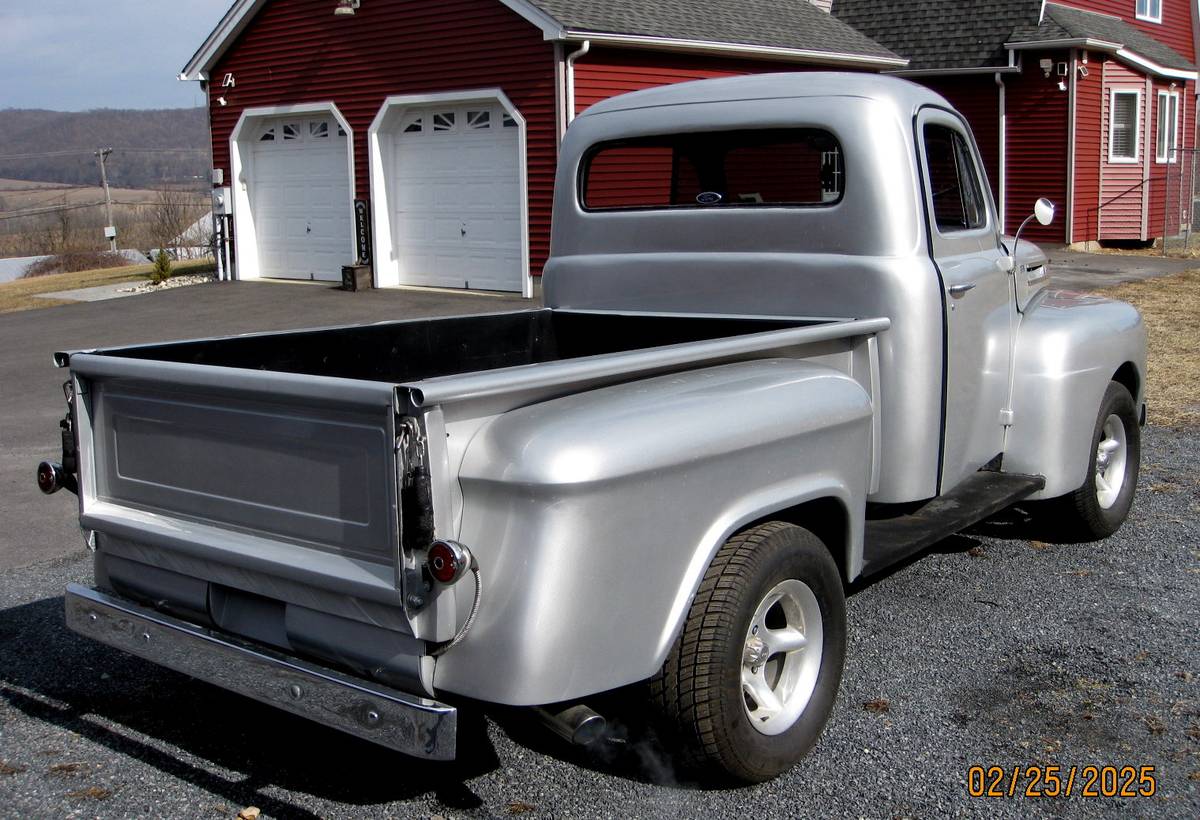 Ford-F1-custom-1951-silver-4133-6