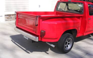 Ford-F150-1986-red-82657-2