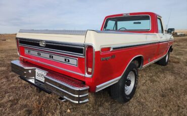 Ford-F250-camper-special-1976-red-32744-2