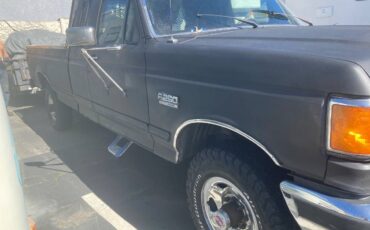 Ford-F250-super-duty-lariat-1989-black-39469-1