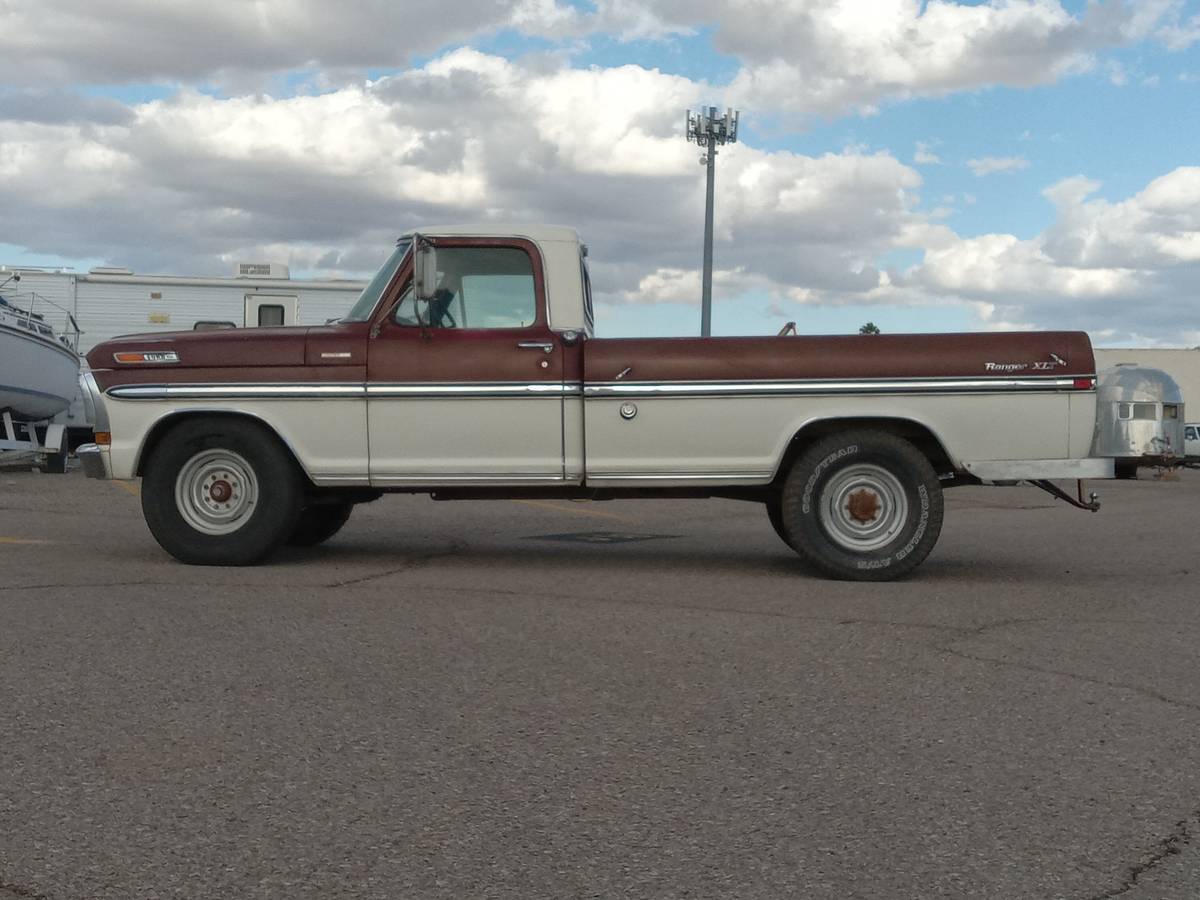 Ford-F250-xlt-ranger-camper-special-1972-183363-3