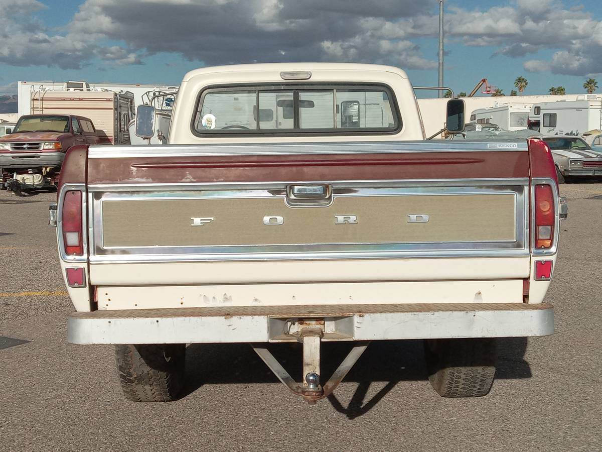 Ford-F250-xlt-ranger-camper-special-1972-183363-4