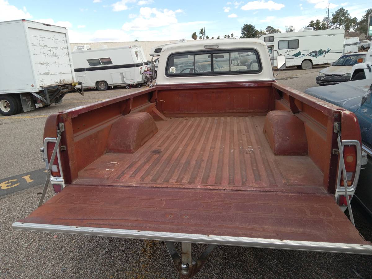 Ford-F250-xlt-ranger-camper-special-1972-183363-5