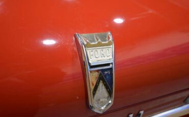 Ford-Falcon-1963-red-36032-10