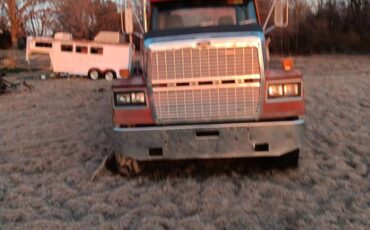 Ford-L9000-diesel-1988-custom-1126538-1