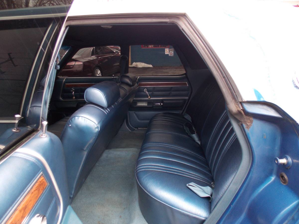 Ford-Ltd-1977-blue-98817-8