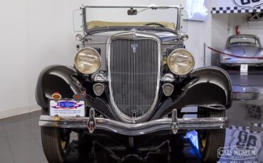 Ford-Model-40-Deluxe-Phaeton-1934-Black-Brown-Leather-0-3