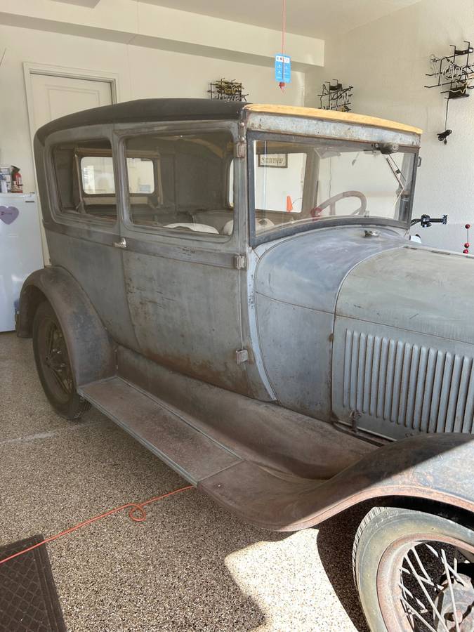 Ford-Model-a-1929-grey-160934-2