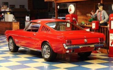 Ford-Mustang-1965-Red-Red-0-2