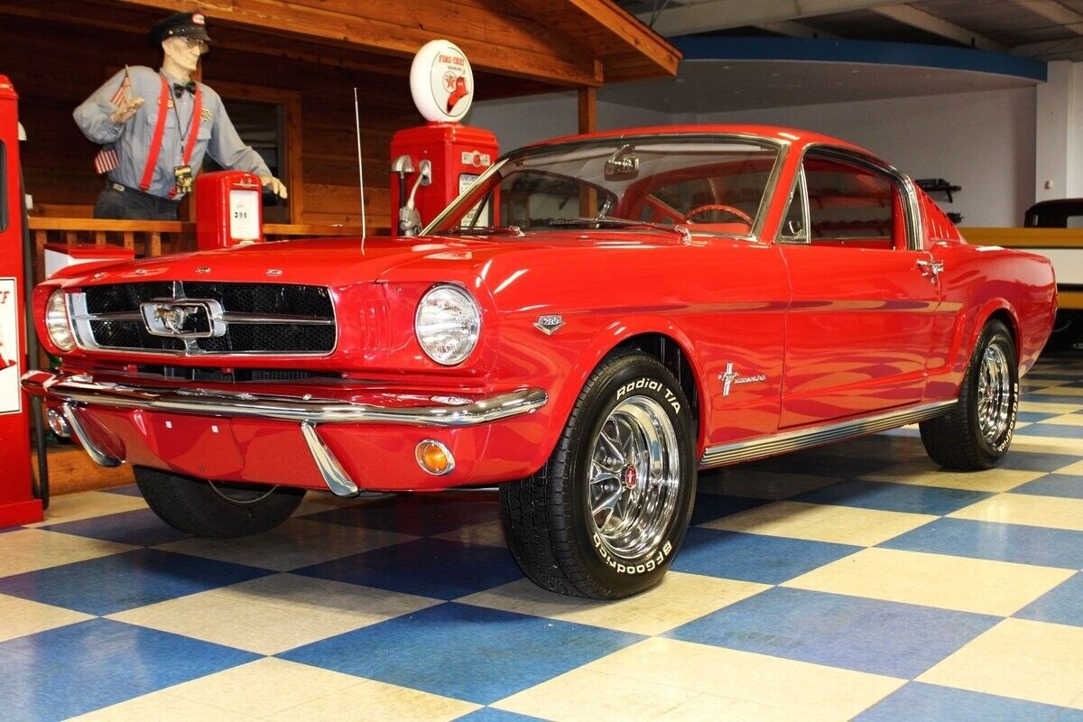 Ford-Mustang-1965-Red-Red-0-3